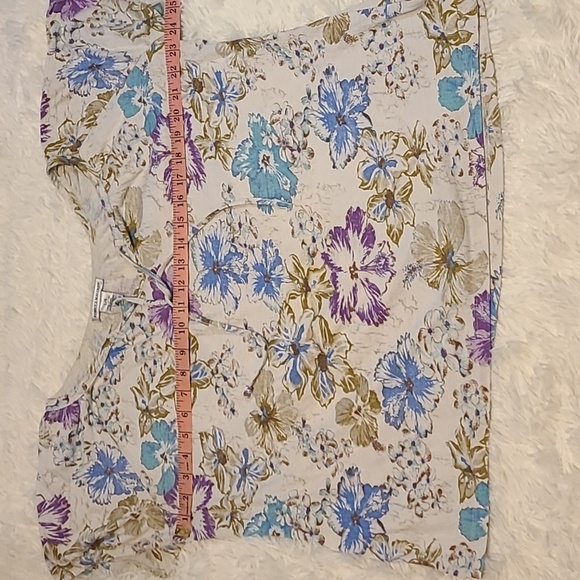 REBECCA MALONE Short Sleeve Floral Print Blouse - Size Large - Picture 7 of 8